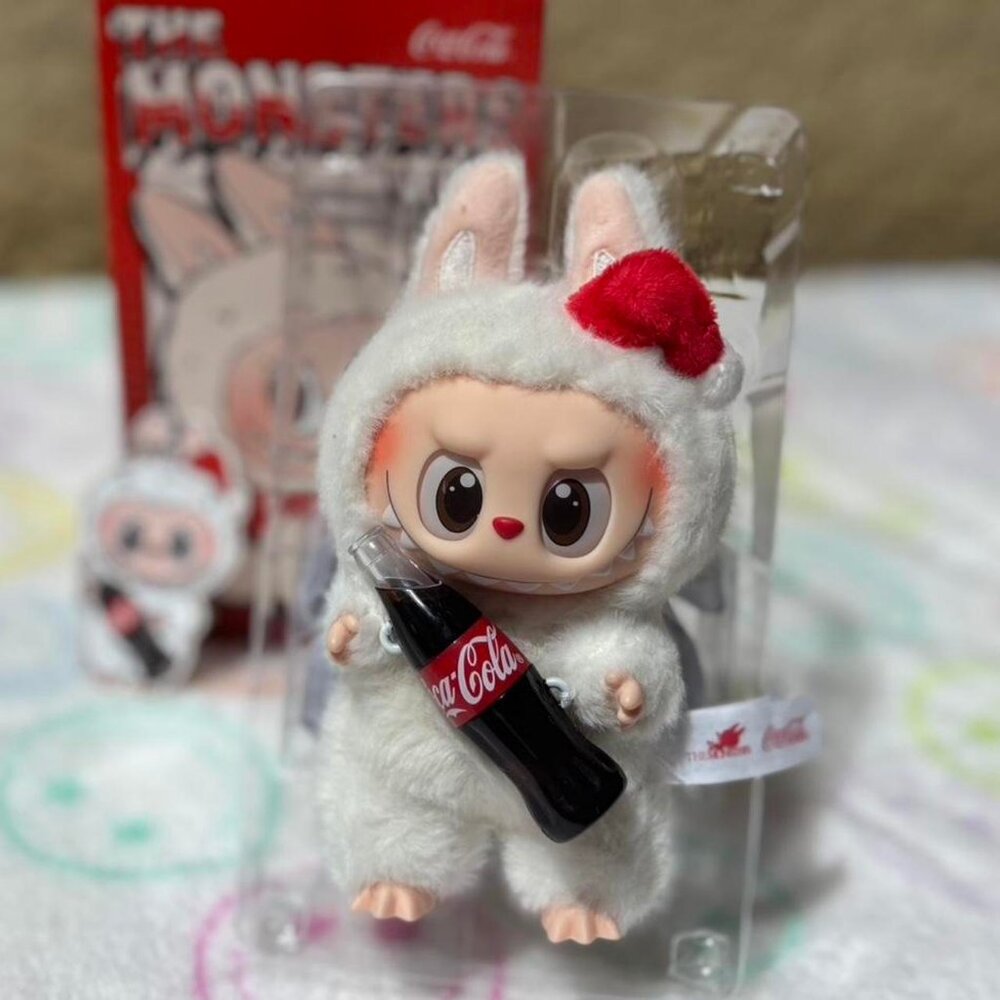 Pop Mart x Coca-Cola Vinyl Face The Monsters – Surprise Shake